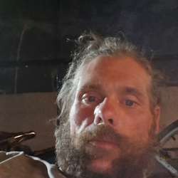 Ineedtscox's Chat & Dating Profile