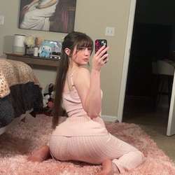 Lana's Chat & Dating Profile