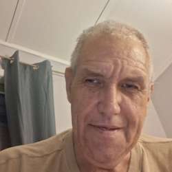 Rizzo123's Chat & Dating Profile