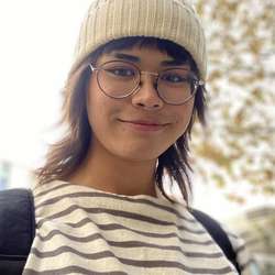 Trsmaria's Chat & Dating Profile