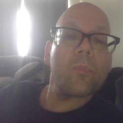 raysunshine34's Chat & Dating Profile