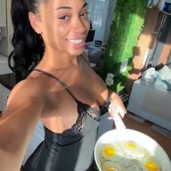 tsjasminelotus's Chat & Dating Profile